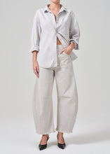 Load image into Gallery viewer, Horseshoe Jean