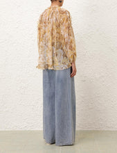 Load image into Gallery viewer, Balance Frill Billow Top