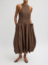 Load image into Gallery viewer, Compact Eco Poplin Pinched Pleat Dress