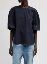 Load image into Gallery viewer, Compact Eco Poplin Reverse Sleeve Top