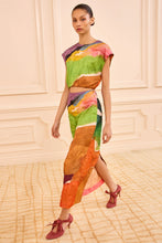 Load image into Gallery viewer, Gisella Satin Crop Top