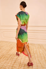 Load image into Gallery viewer, Gisella Satin Crop Top