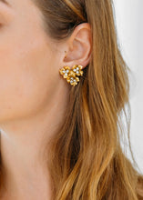 Load image into Gallery viewer, Maye Stud Earring
