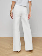 Load image into Gallery viewer, Joanne Low-Rise Wide-Leg Jean

