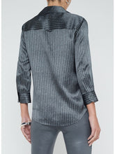 Load image into Gallery viewer, Dani 3/4 Sleeve Stripe Blouse
