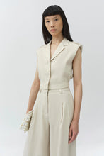 Load image into Gallery viewer, York Cropped Linen Vest
