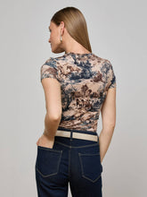 Load image into Gallery viewer, Ressi Fitted Tee
