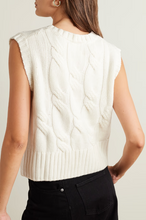 Load image into Gallery viewer, V-Pullunder Cashmere Sweater Vest
