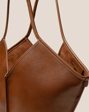 Load image into Gallery viewer, Calella Leather Tote
