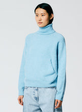 Load image into Gallery viewer, Douillet Turtleneck Easy Pullover
