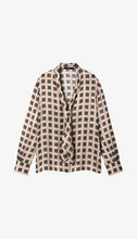 V-Necktie Blouse