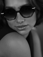 Load image into Gallery viewer, Valette Sunglasses
