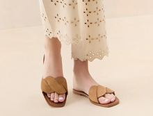 Load image into Gallery viewer, Willajo Flat Sandal
