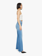 Load image into Gallery viewer, The Lil&#39; High Waisted Weekender Fray Jean
