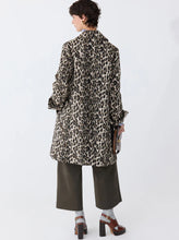 Load image into Gallery viewer, PERRY Animal Jacquard Coat Natural
