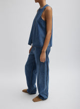 Load image into Gallery viewer, Spring Denim Tuck Jean
