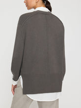 Load image into Gallery viewer, V-Neck Layered Pullover
