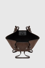 Load image into Gallery viewer, Mochi - Fudge Woven Raffia
