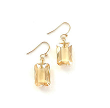 Load image into Gallery viewer, Ice Cube Earrings
