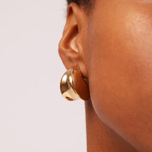 Load image into Gallery viewer, Nouveaux Puff Earrings
