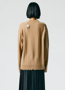 Soft Lambswool Cutout Neckband Pullover